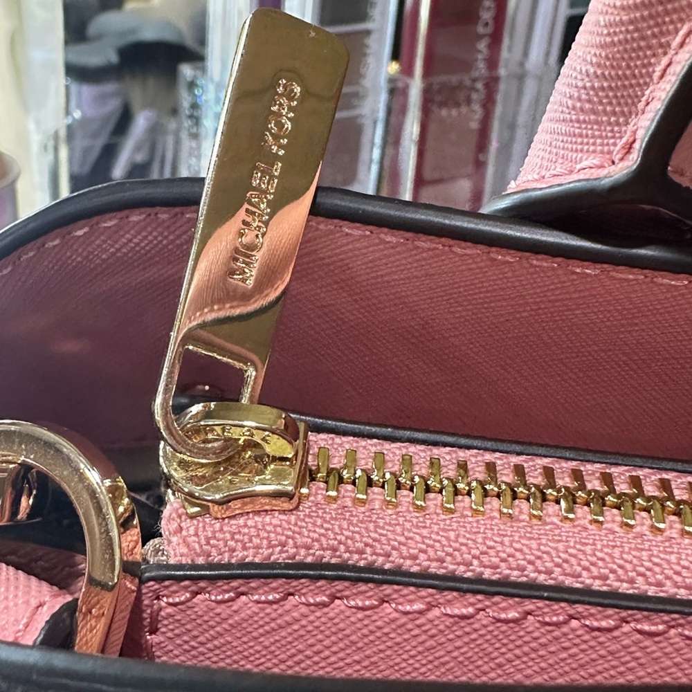Michael Kors Brown Signature Satchel with Pink Trim - Picture 4 of 11